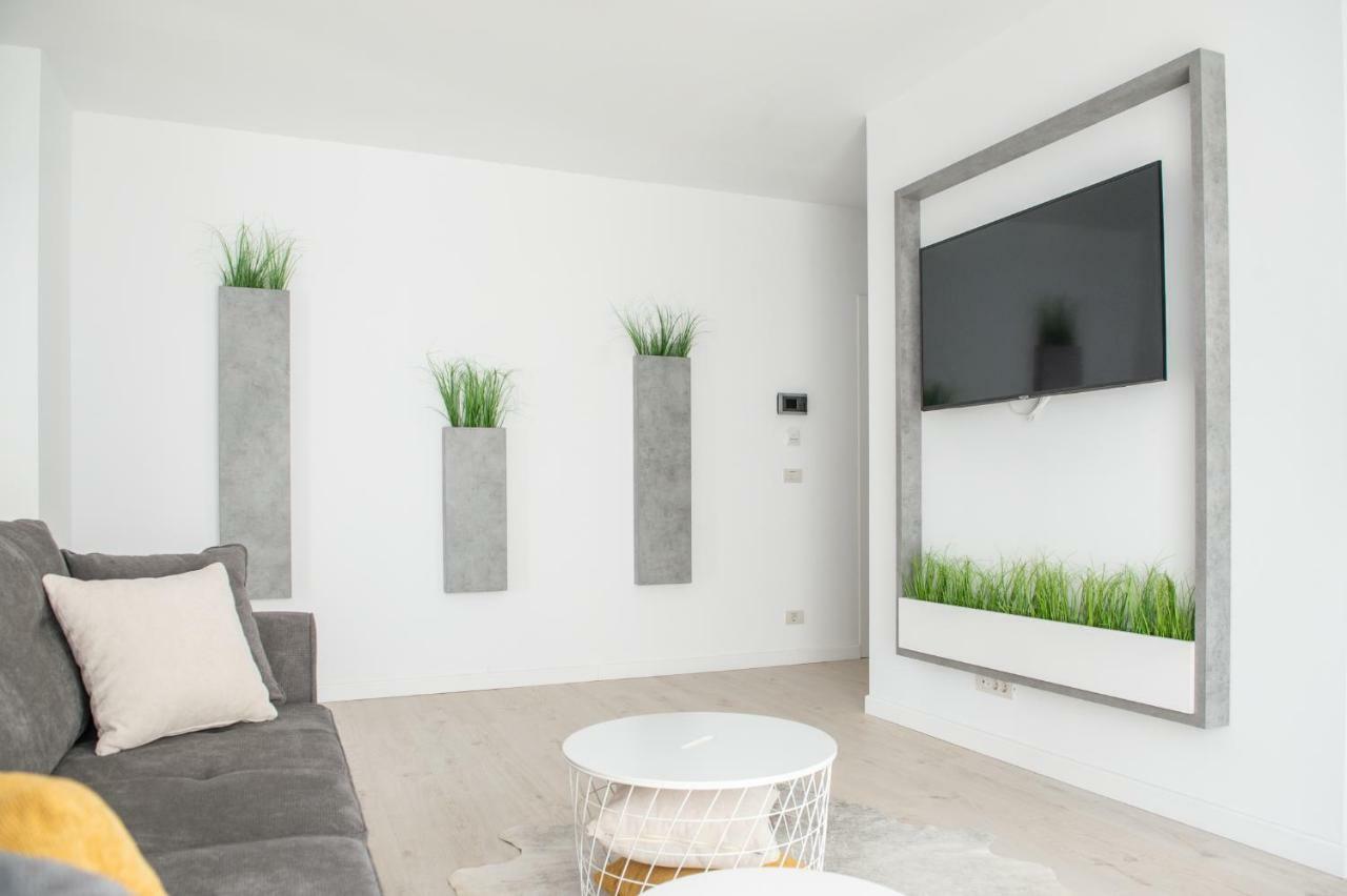 West Residence Apartments Timisoara Exterior foto